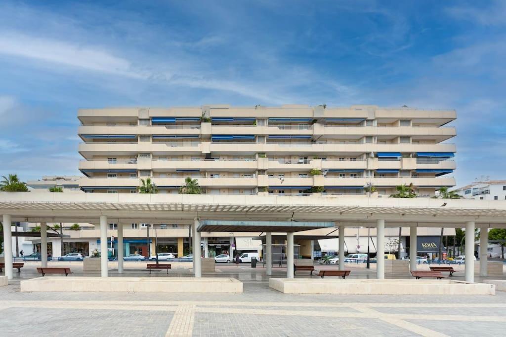 Puerto Banus, Marina Banus, 2br, 2bth, Seaviews And Parking Apartamento