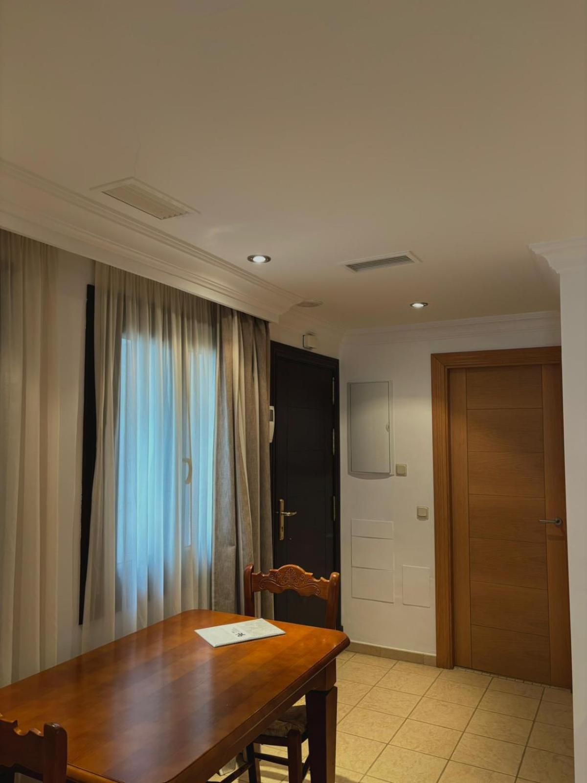 Gav Mondragon Apartment Ronda