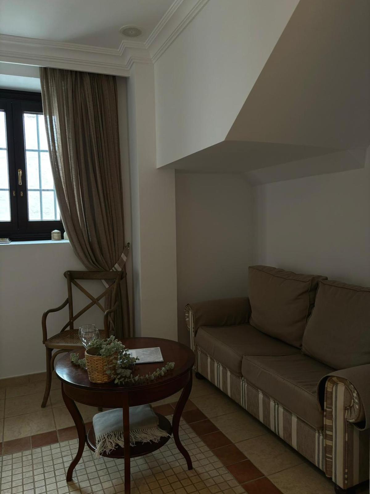 Apartment Gav Mondragon *