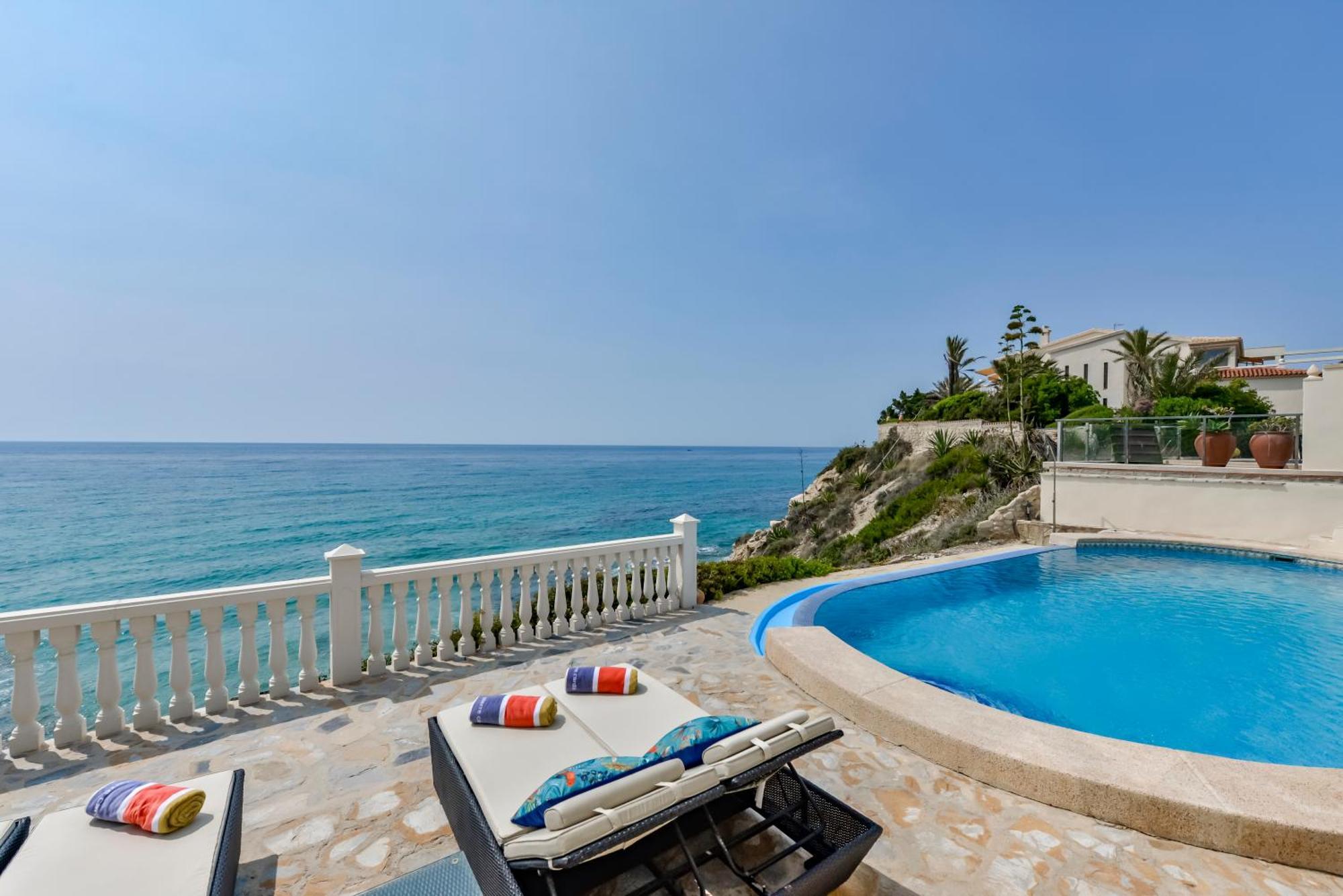 Bahia Verdosa Villa