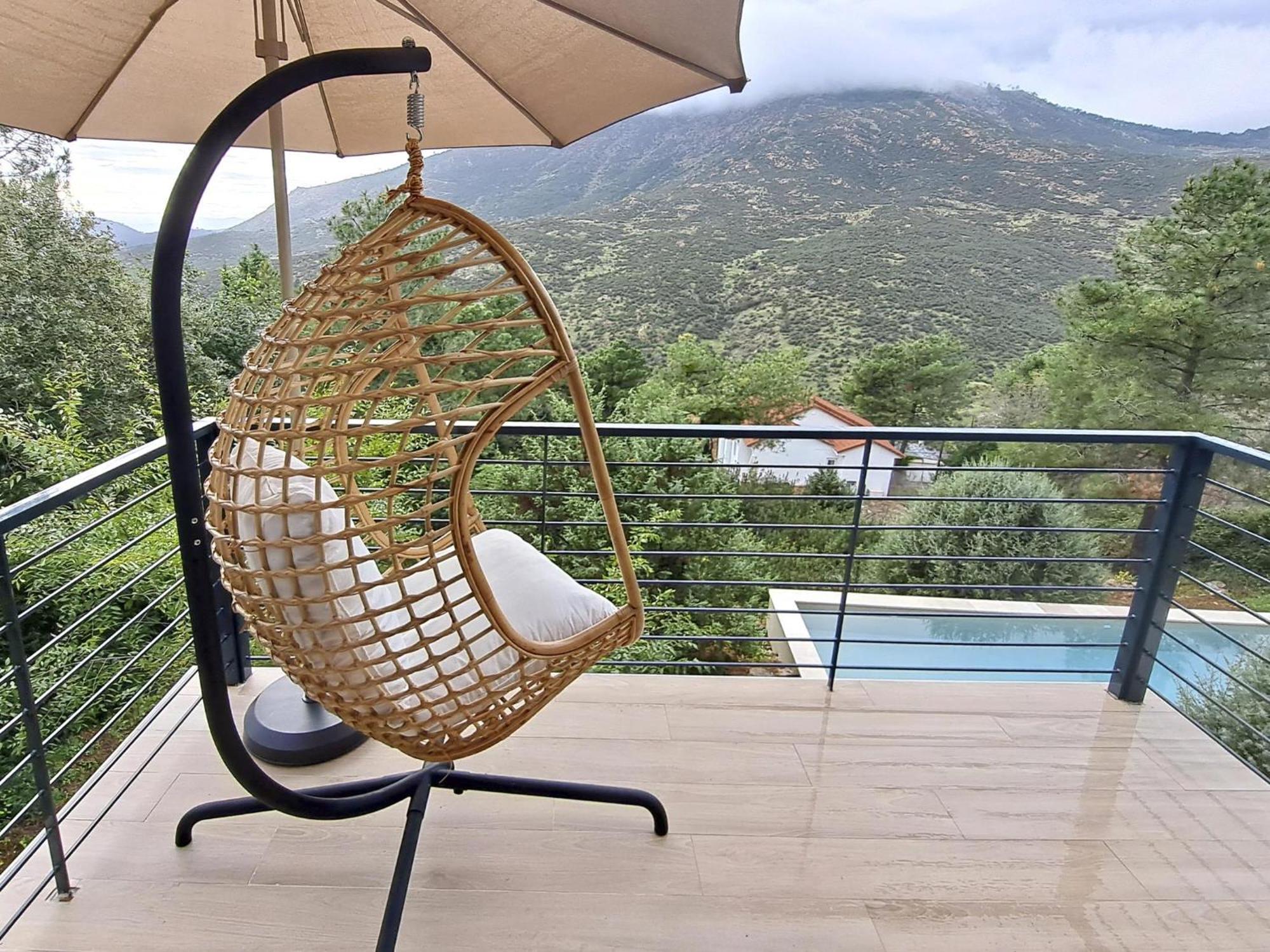 Con Piscina Y Vistas Espectaculares Holiday home