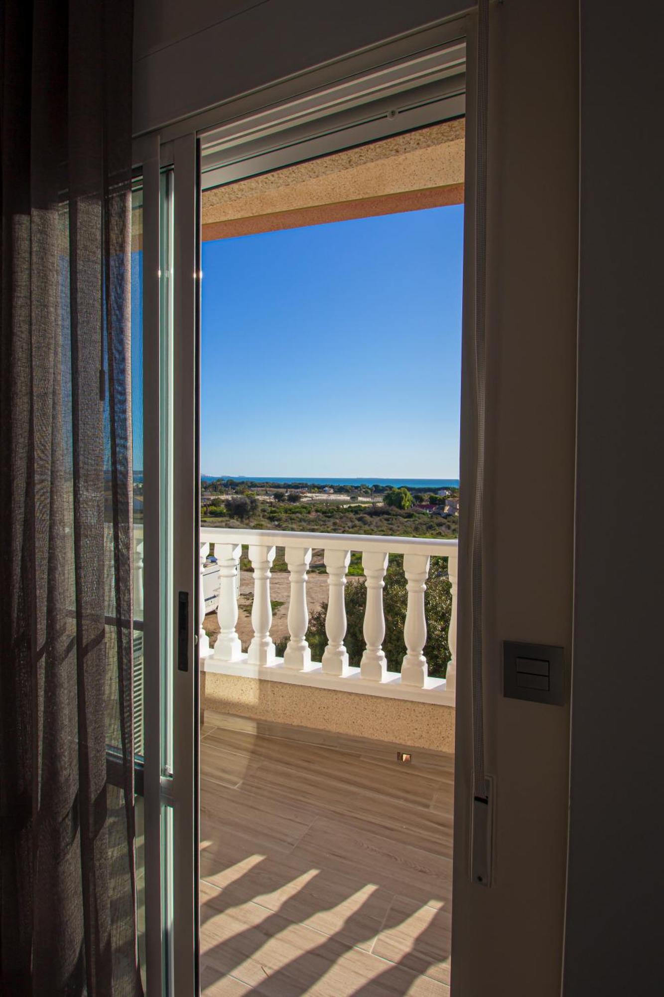 Del Mar Apartment *