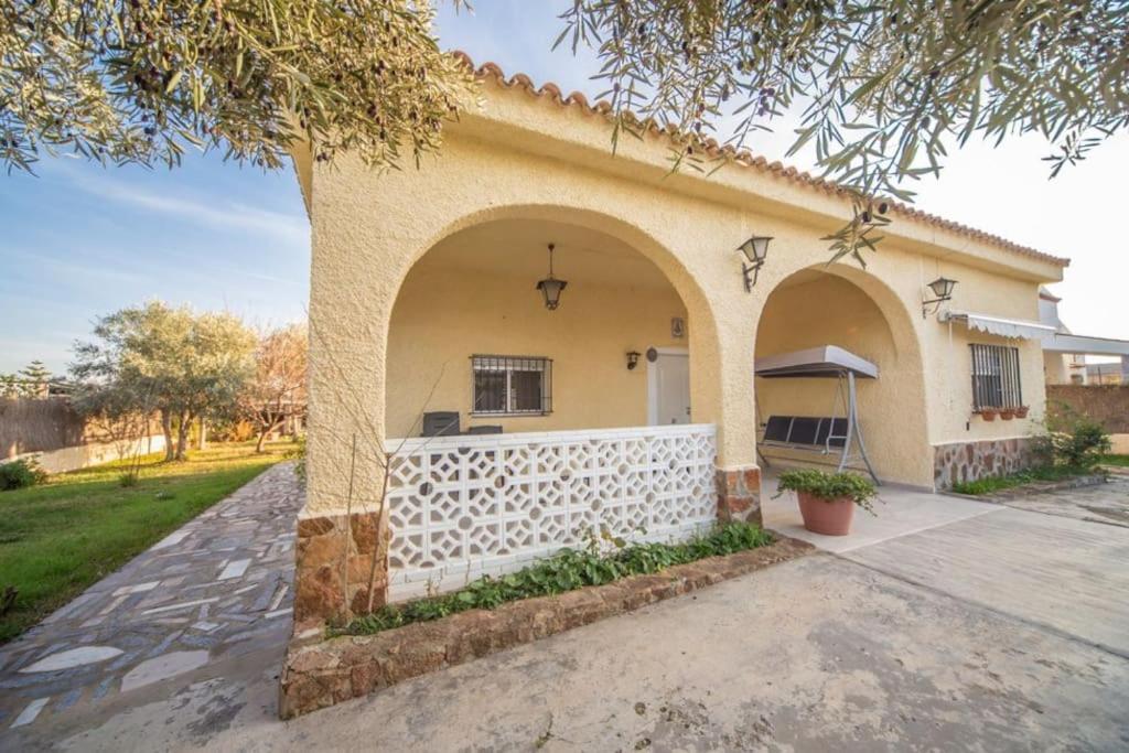 Charming 3 Bedroom In W Private Pool & Garden Villa