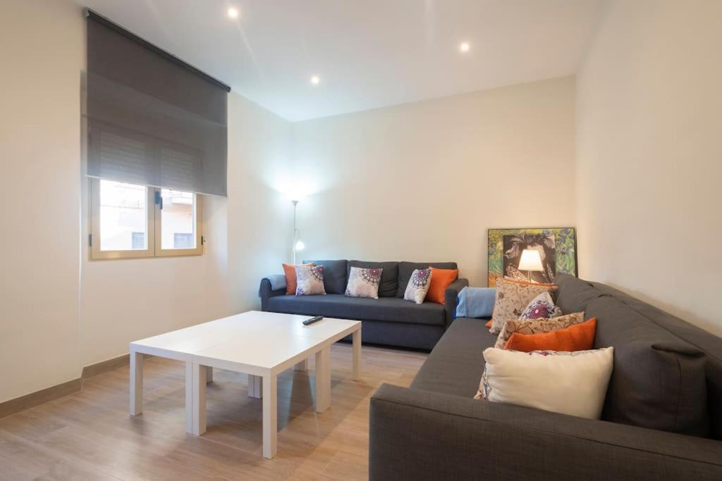 Aire Acondicionado En Toda La Casa Y Parking Incluido Apartamento
