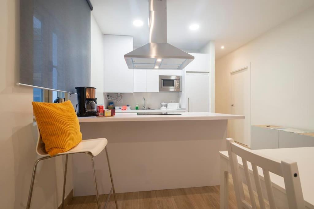 Apartamento Aire Acondicionado En Toda La Casa Y Parking Incluido *