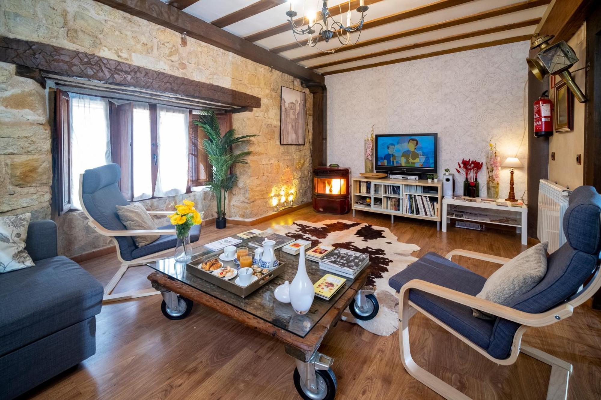 Abad Casa 250m2 Vivienda Y Exterior Siguenza