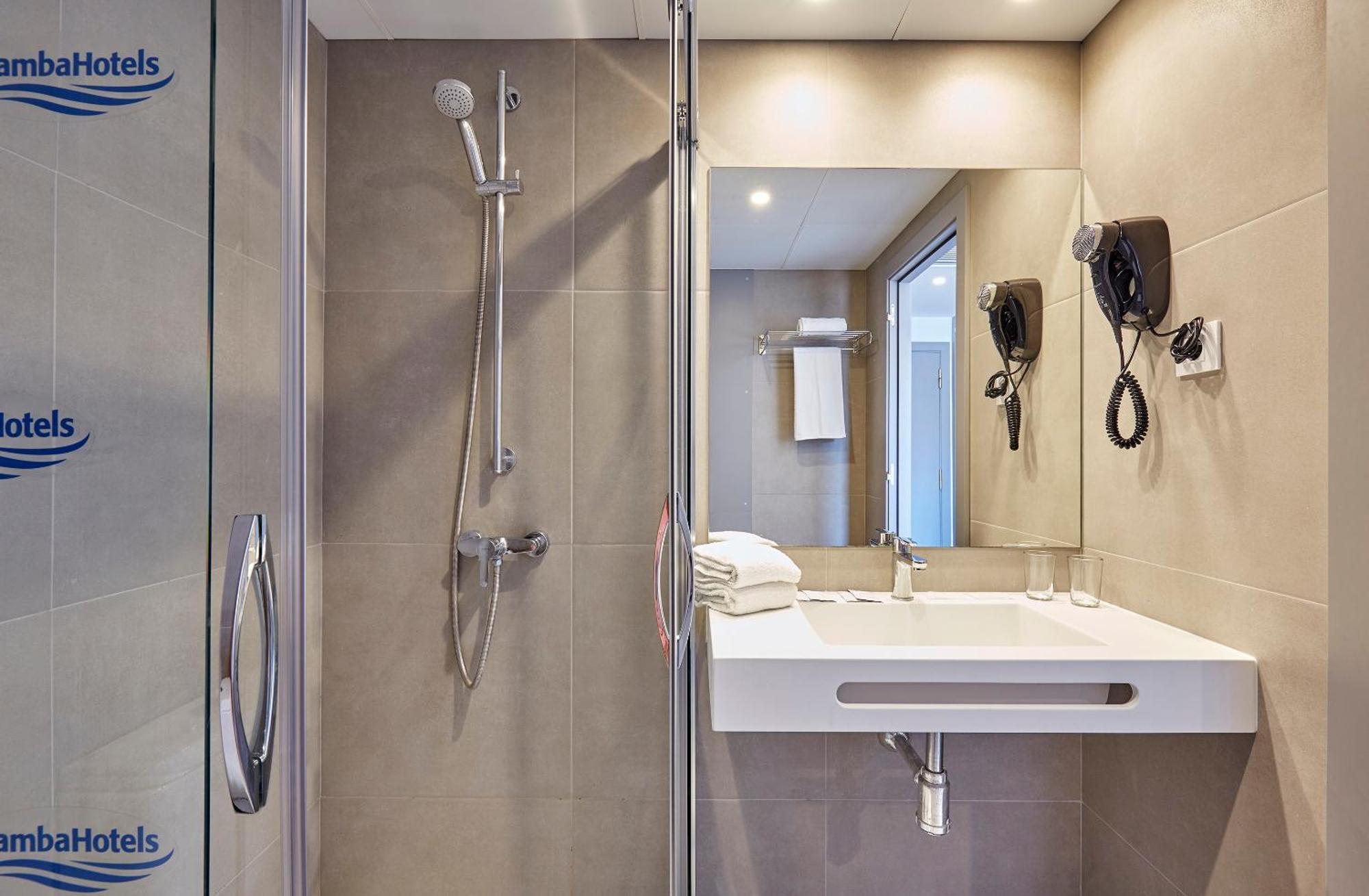 Surf Mar Hotel 4*
