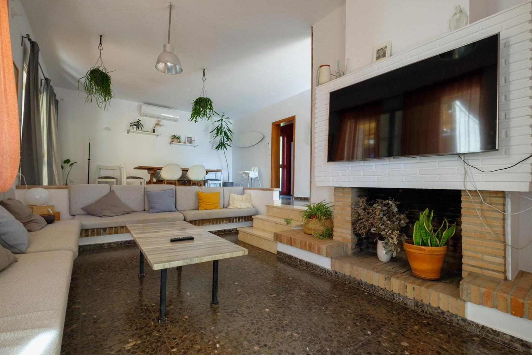 Casa Del Abuelo Isla Canela