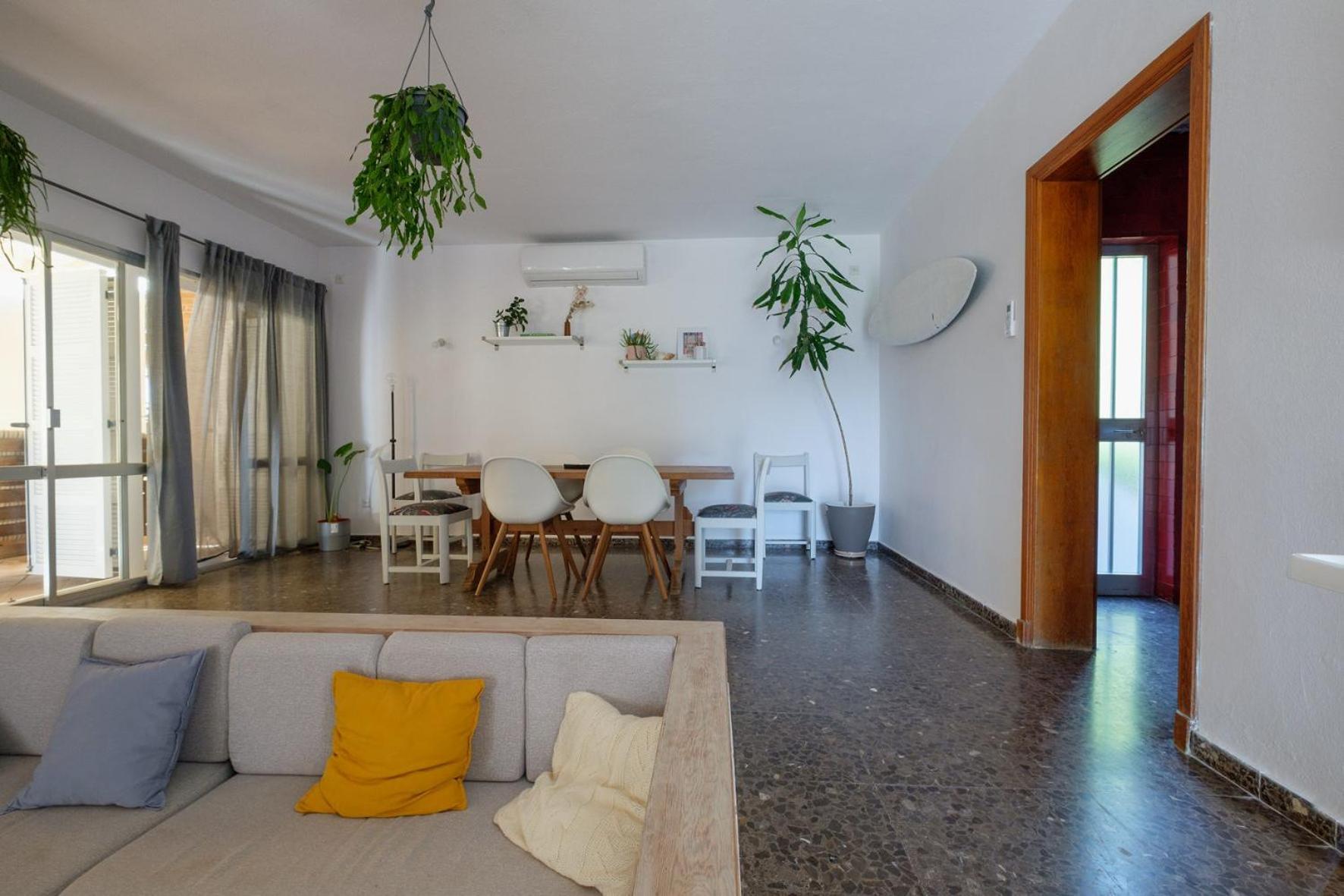 Casa Del Abuelo Holiday home *