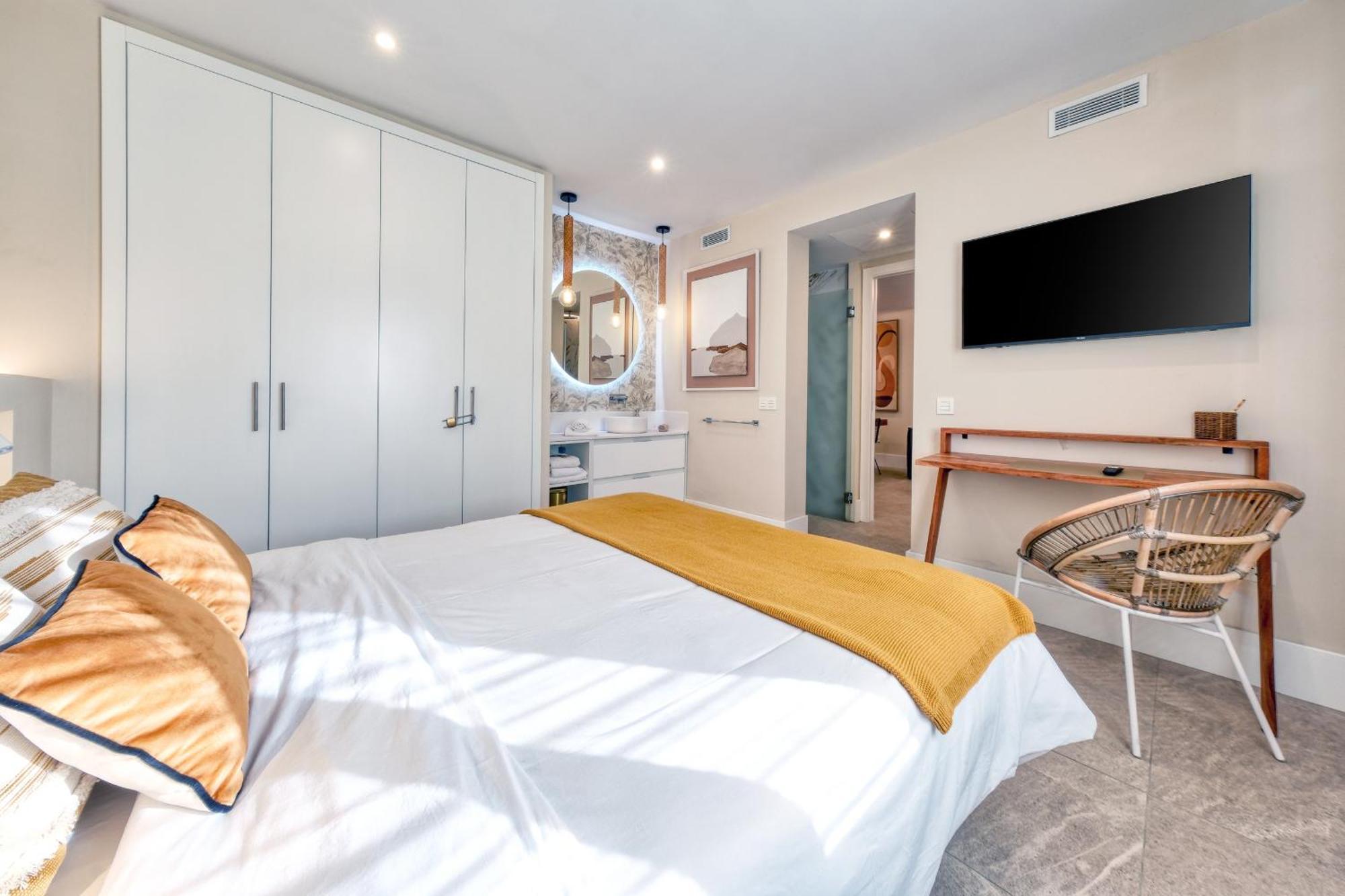 Сasa de vacaciones La Joya Suites- Near The *