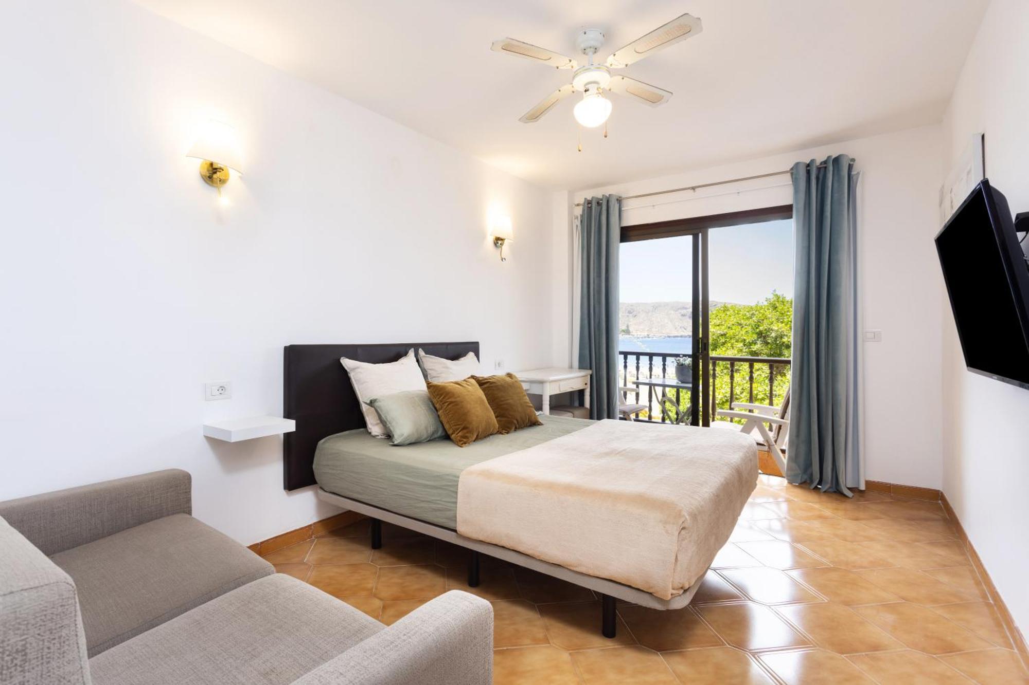 Classbnb - Seafront With View In The Center Of Cristianos