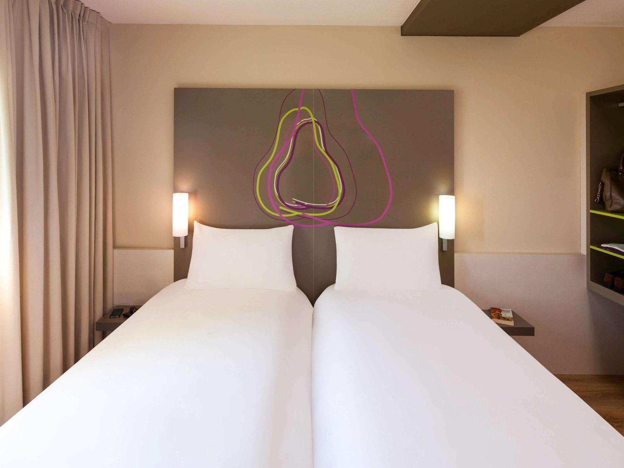 Hotel Ibis Styles Torrefarrera 2*