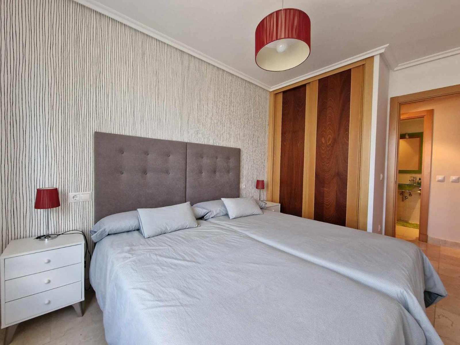 Precioso Apartamento Con Piscina Y Pista De Padel *