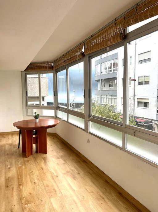 Privada En Vigo, Cerca Del Parque Castrelos, A 5min De La Playa, Compartido Homestay Vigo