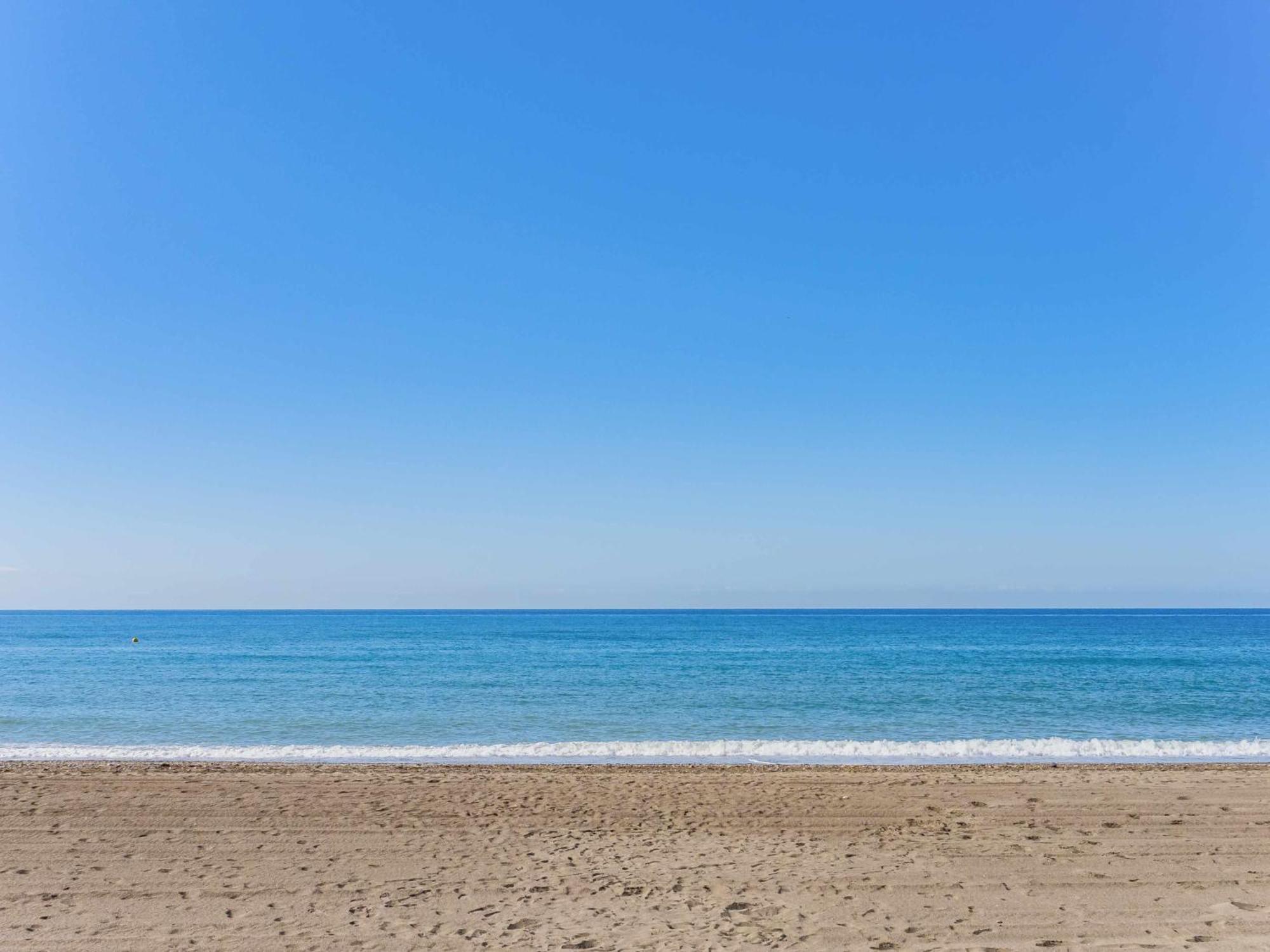 Nuevo Con Piscina Y Parking En La Playa * Torre de Benagalbon