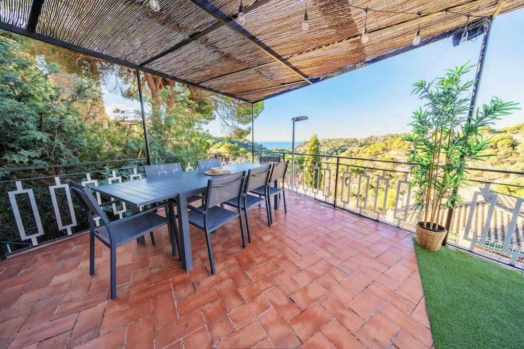 Apartamento La Maison Snoopy, 6-8 Persons, Near Beach, Seaview Lloret de Mar