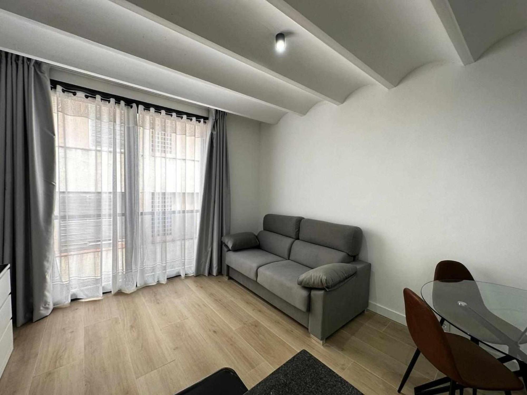 Apartment A H Gogh Vinaros