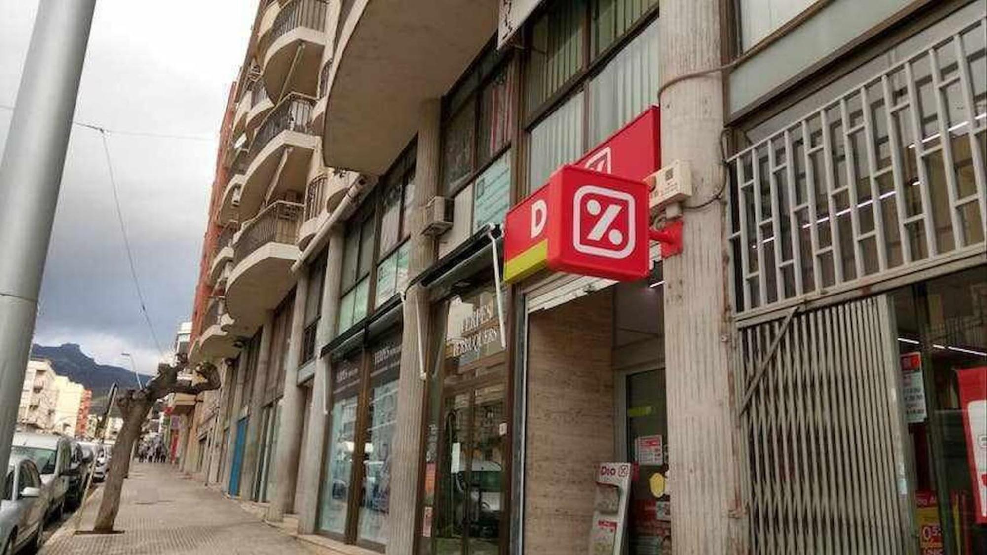 A H Carles Iii 150 Mtrs Playa *