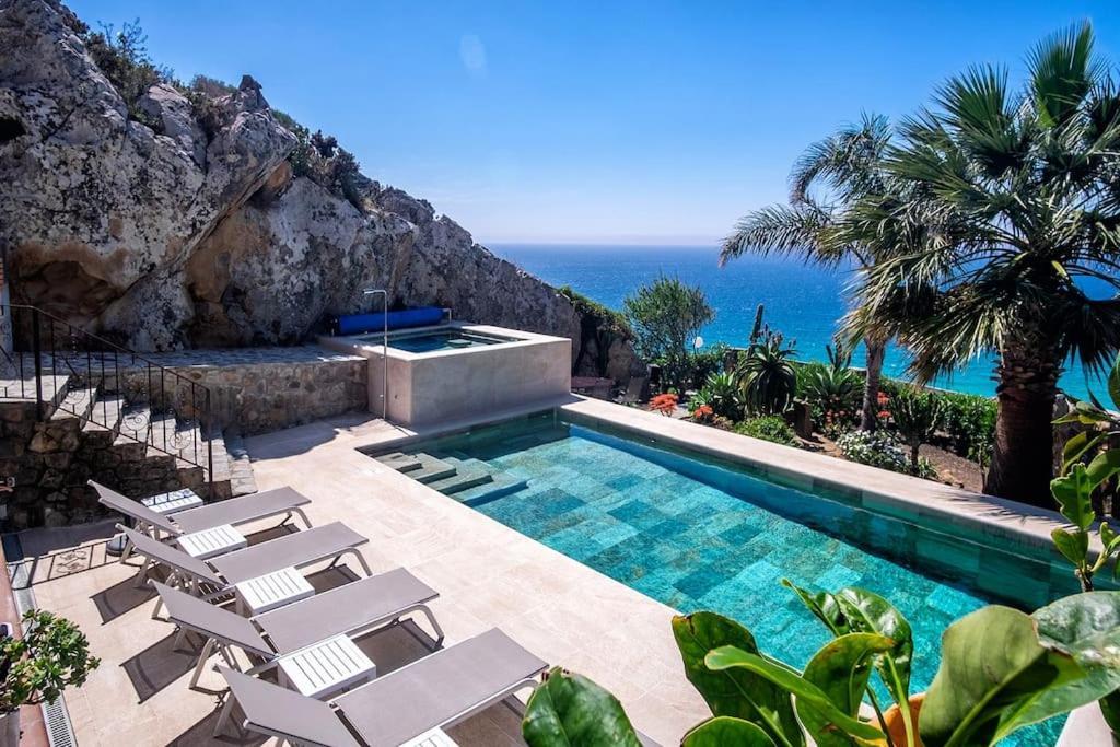 Alta Vista Villa