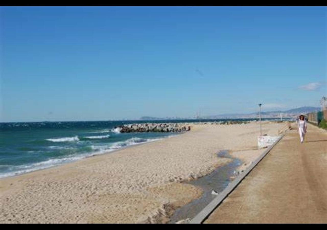 Burriac With Private Pool, Costa Maresme, 20 Minutes From Barcelona Villa *