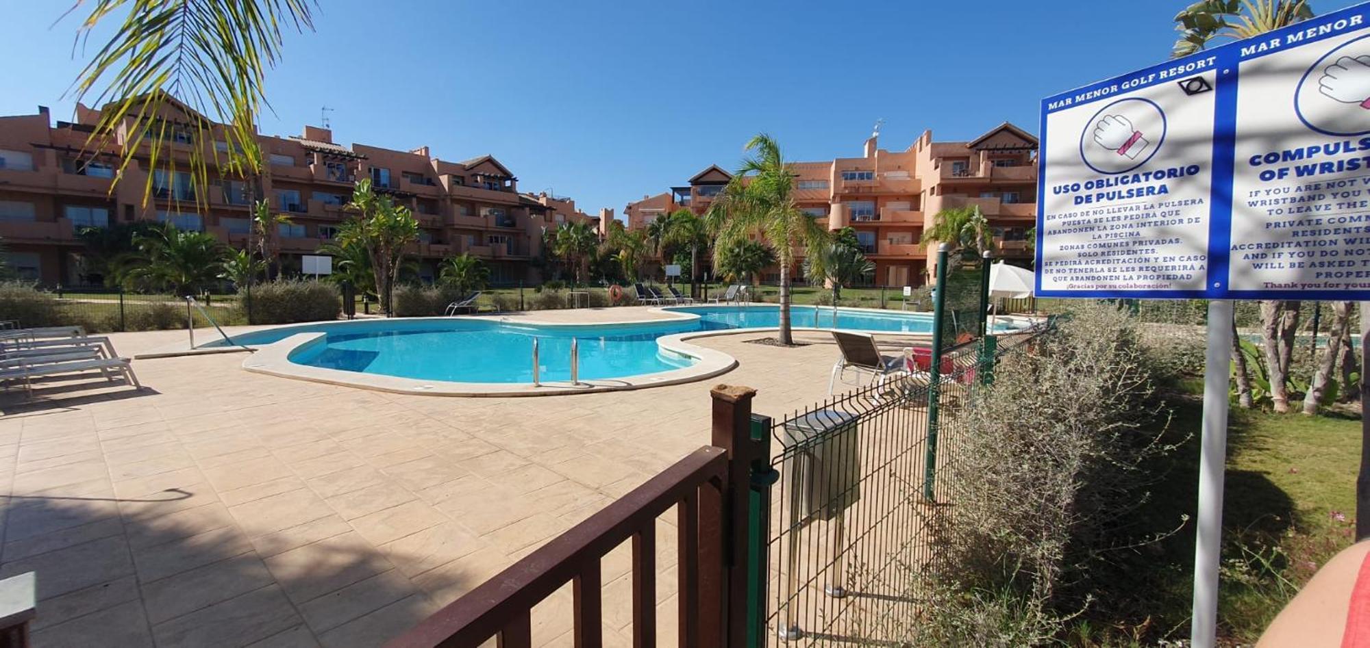 Luxurious Modern Flat On Mar Menor Golf Apartment *
