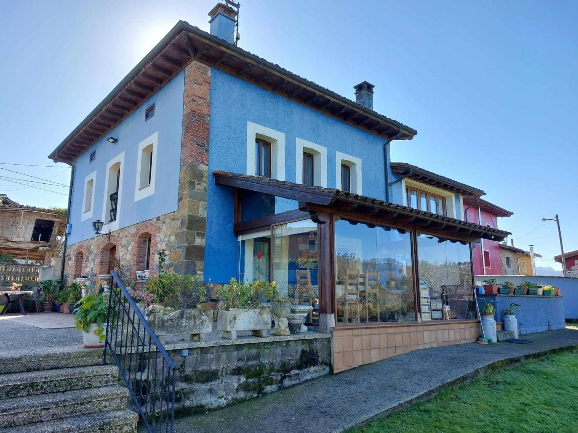Casa La Gueelina En Asturias Holiday home *