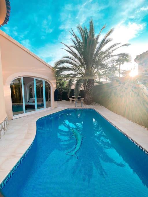 Impresionante Con Piscina - Nova * Oliva