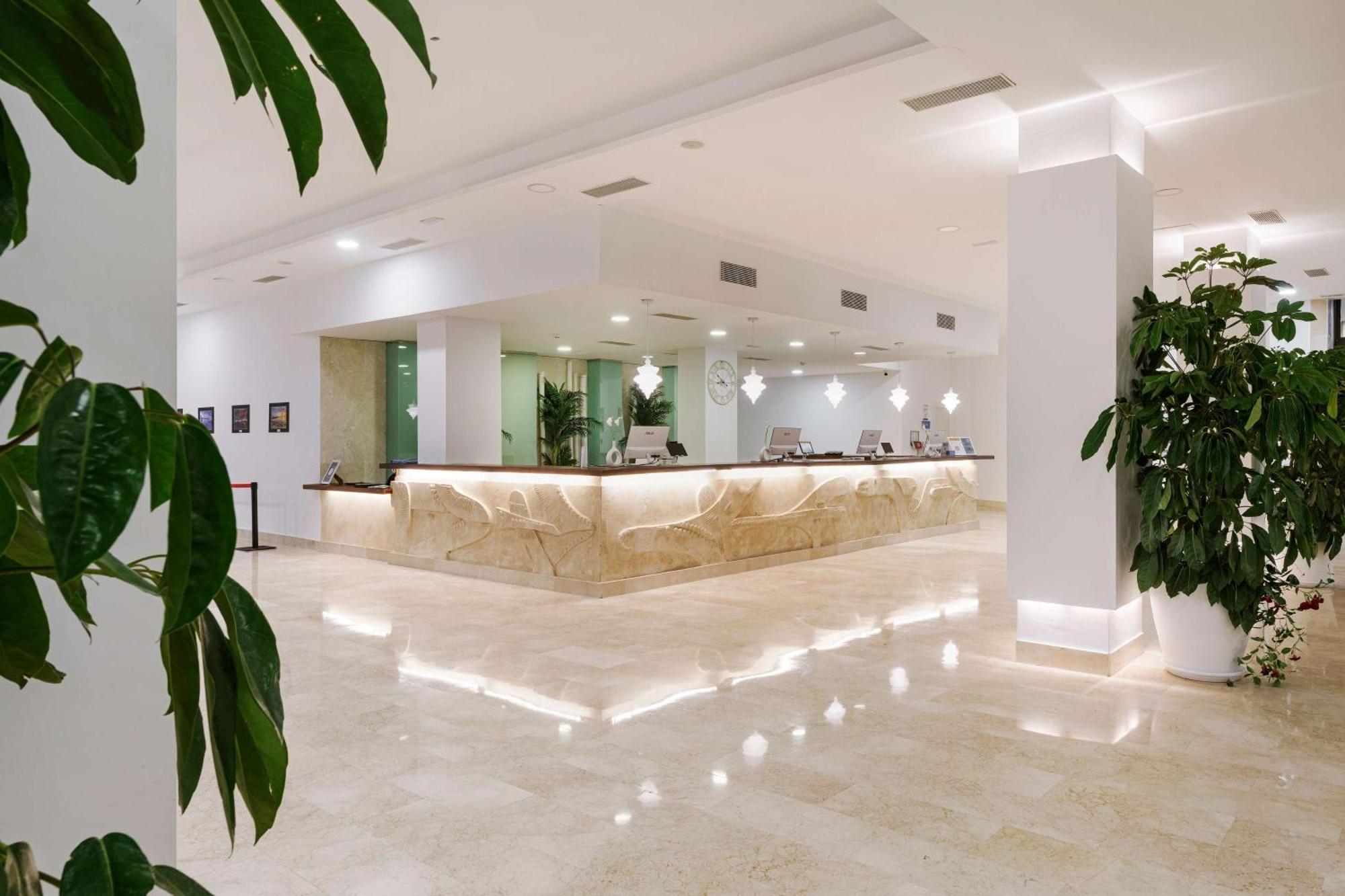 Hotel Aluasun Doblemar