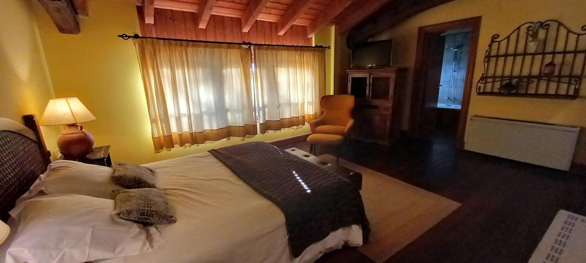 Hotel Usategieta 4*