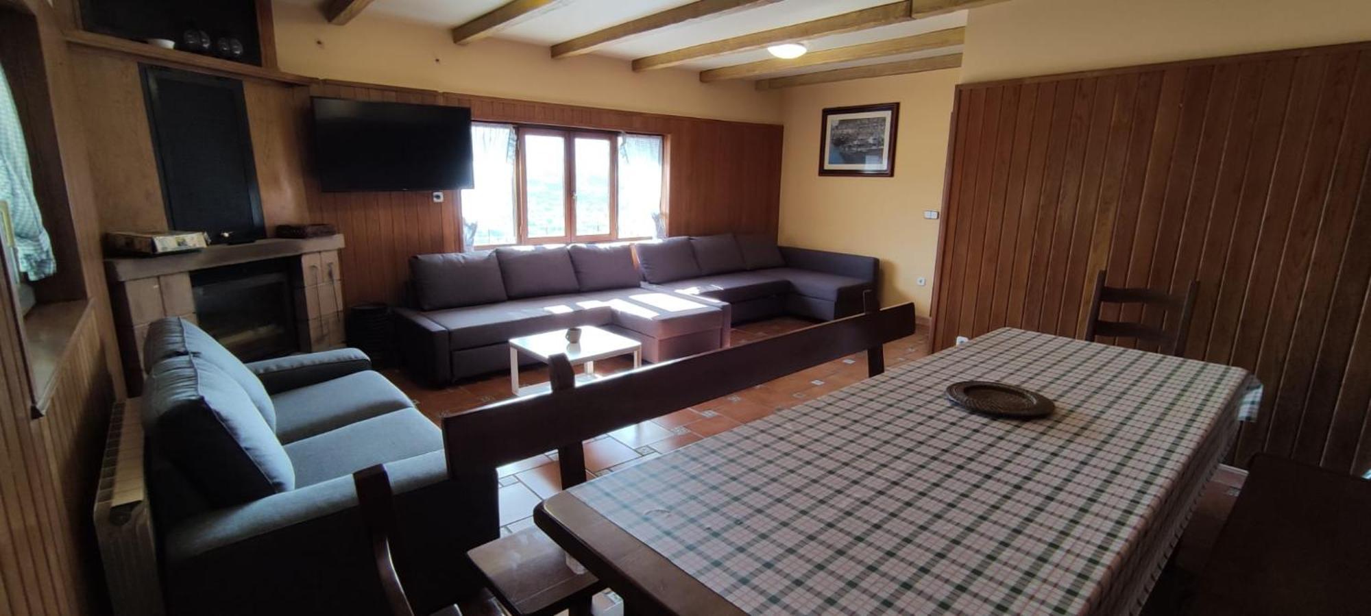 Autxikoborda Country house *