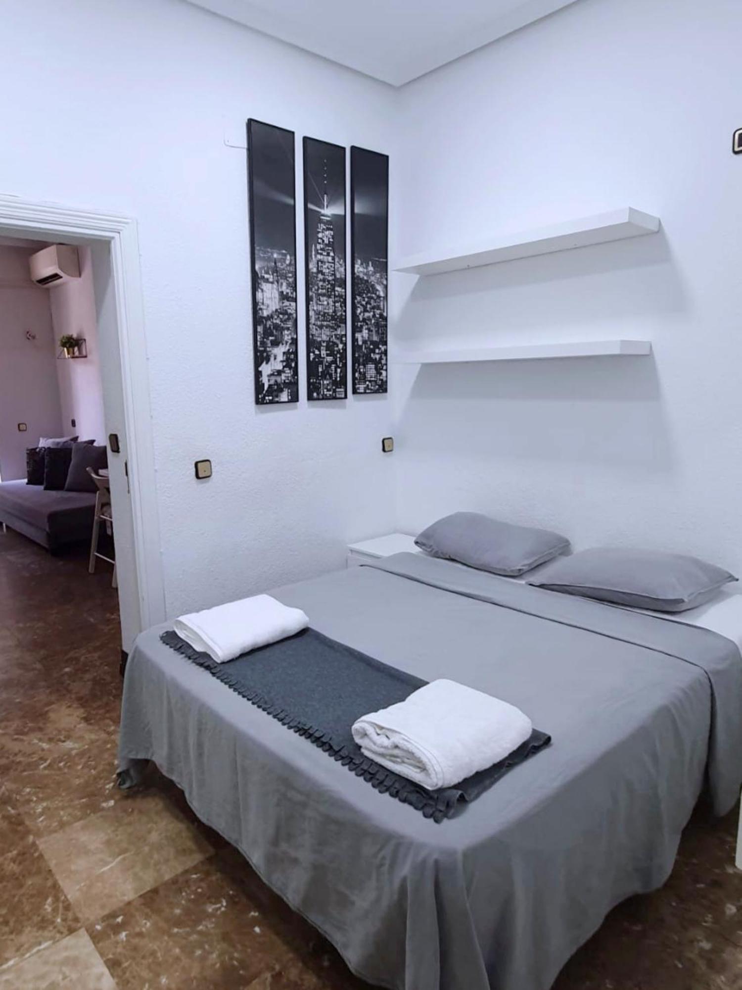 Apartment Econostay Fuencarral Madrid