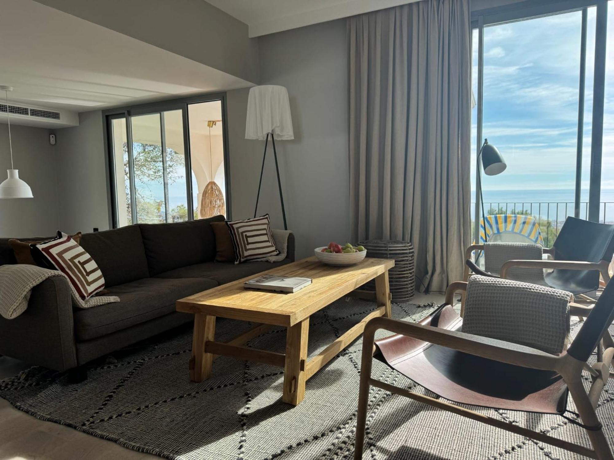 Vista Villa *