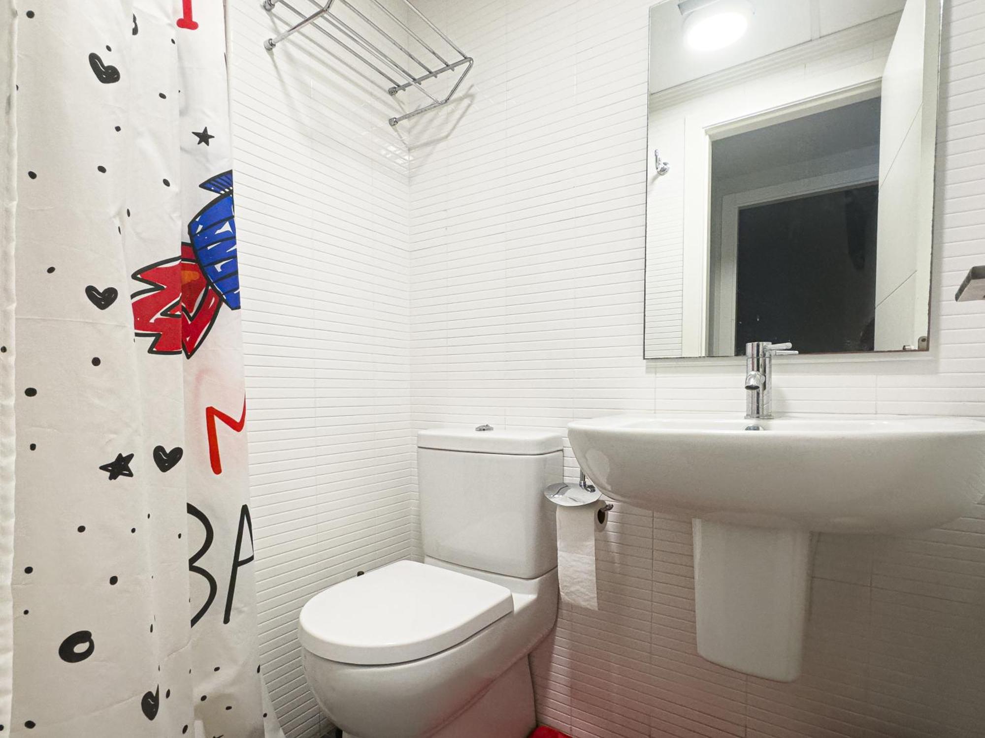 Con Jardin En Primera Linea De Playa Con Parking Y Piscina Apartment