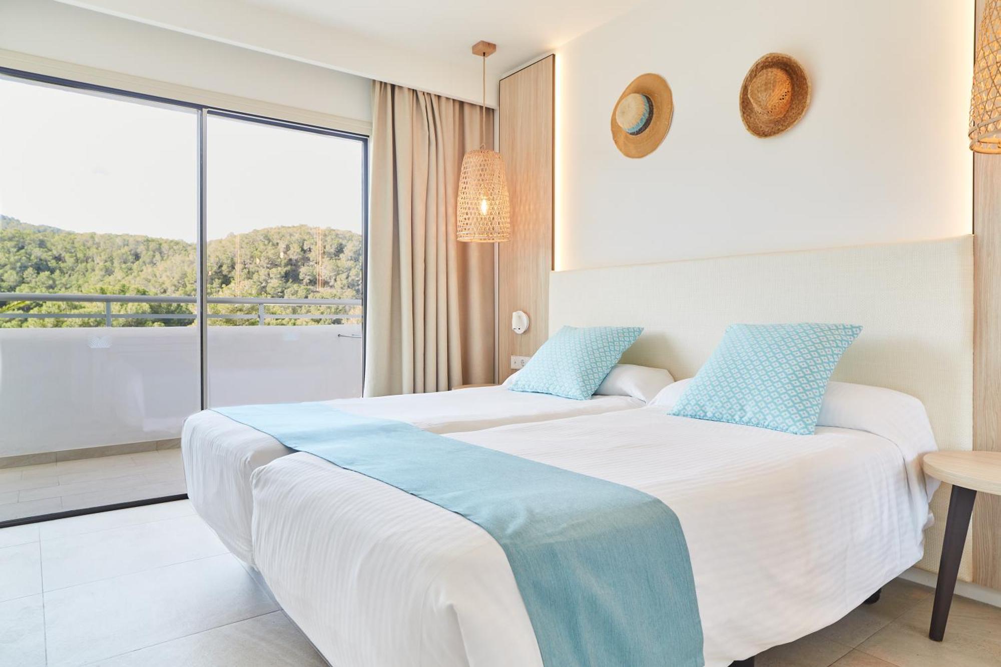 Apartahotel San Miguel Park / Esmeralda Mar