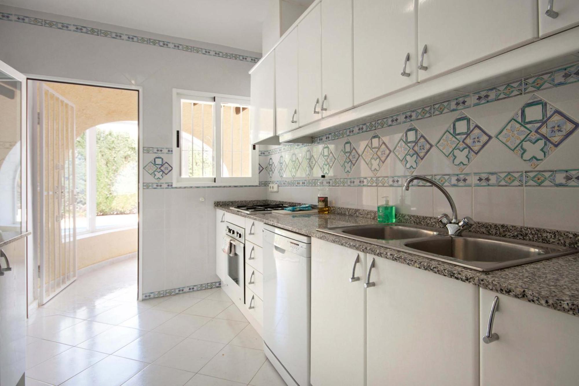 Alicia - Plusholidays * Calpe