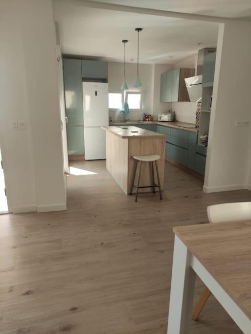 Сasa de vacaciones Casa En Salobrena, La Caleta, A 200m De La Playa Con Garaje Privado *