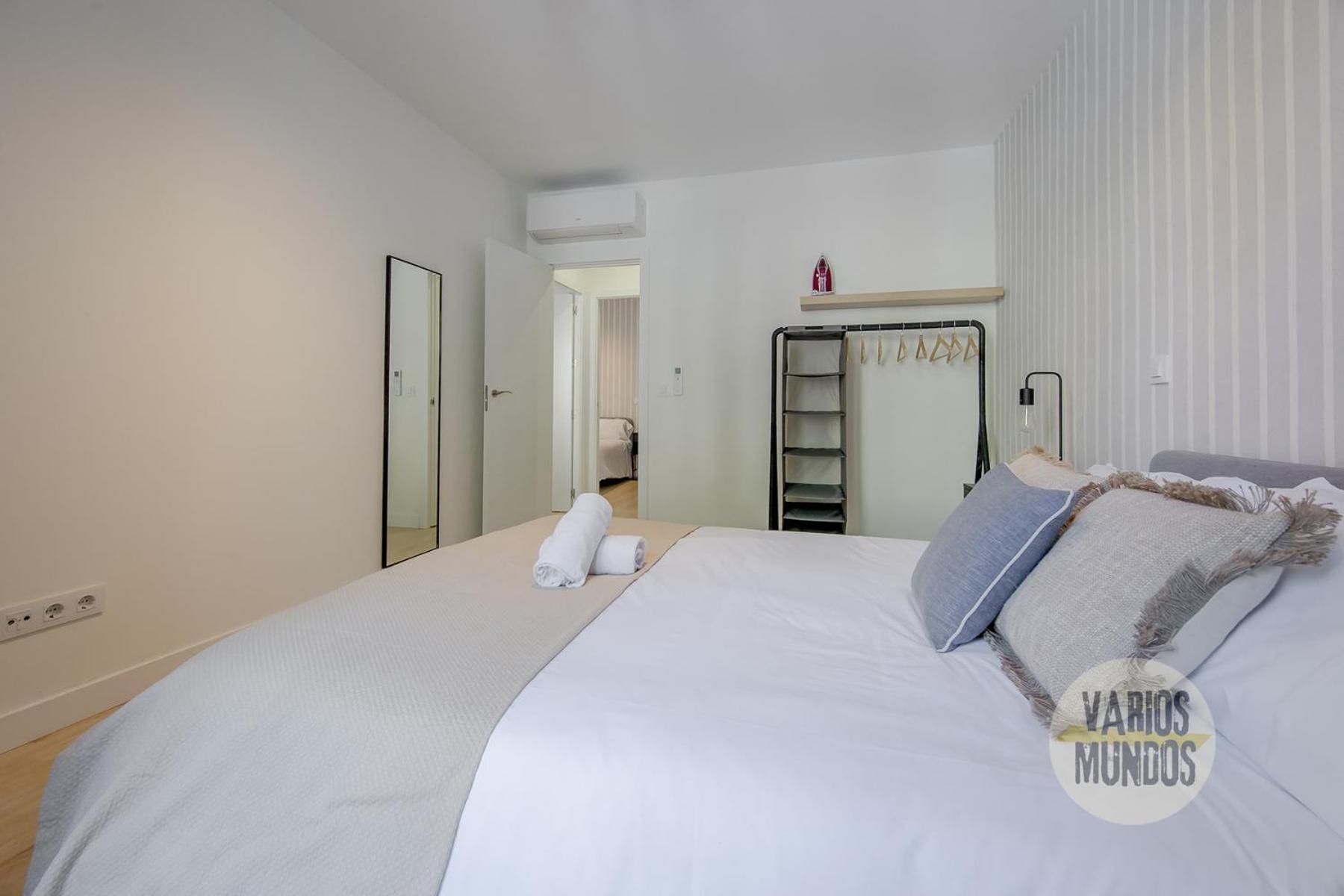 Apartamento Spacious New Aparment 8pax En La Plaza De Tirso E1 Madrid