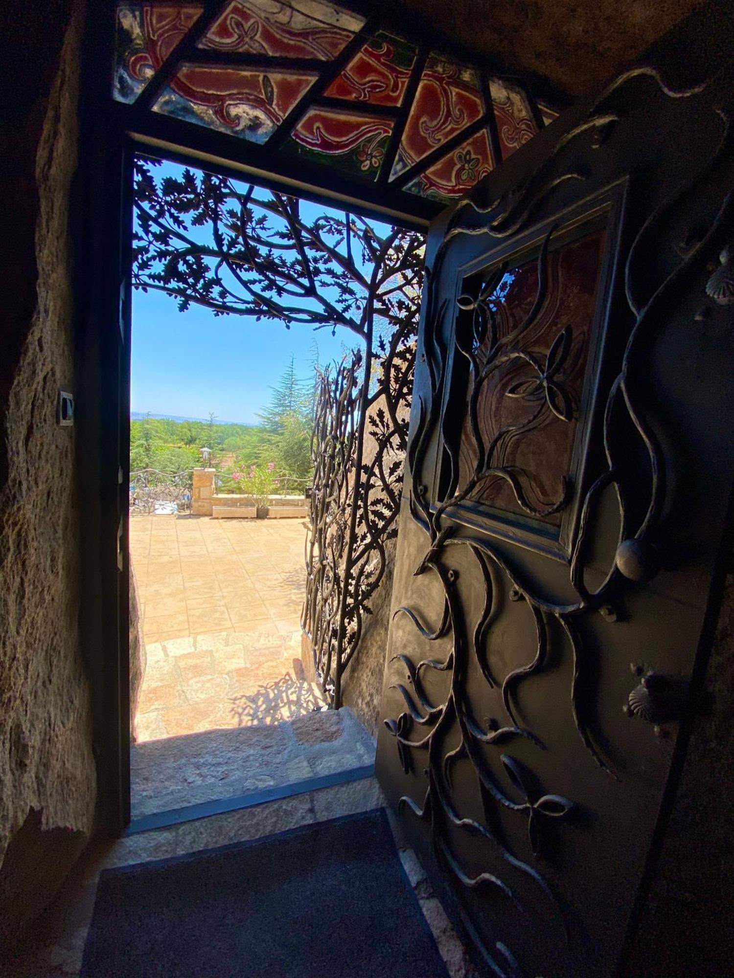 Magnífico Castillo Privado, Elevado En La Roca Chalet La Cabrera