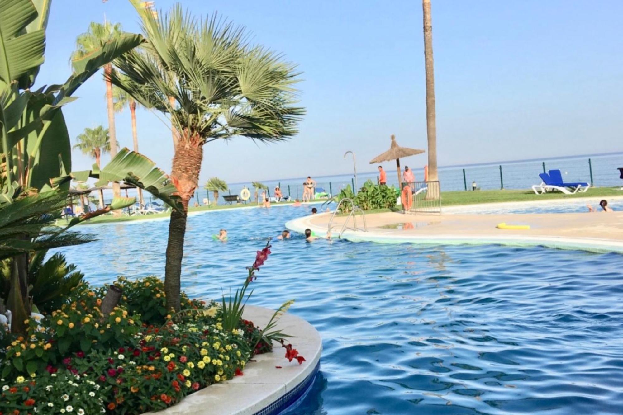 Mi Capricho Beachfront 401 - With Sea Views Costa Del Sol *