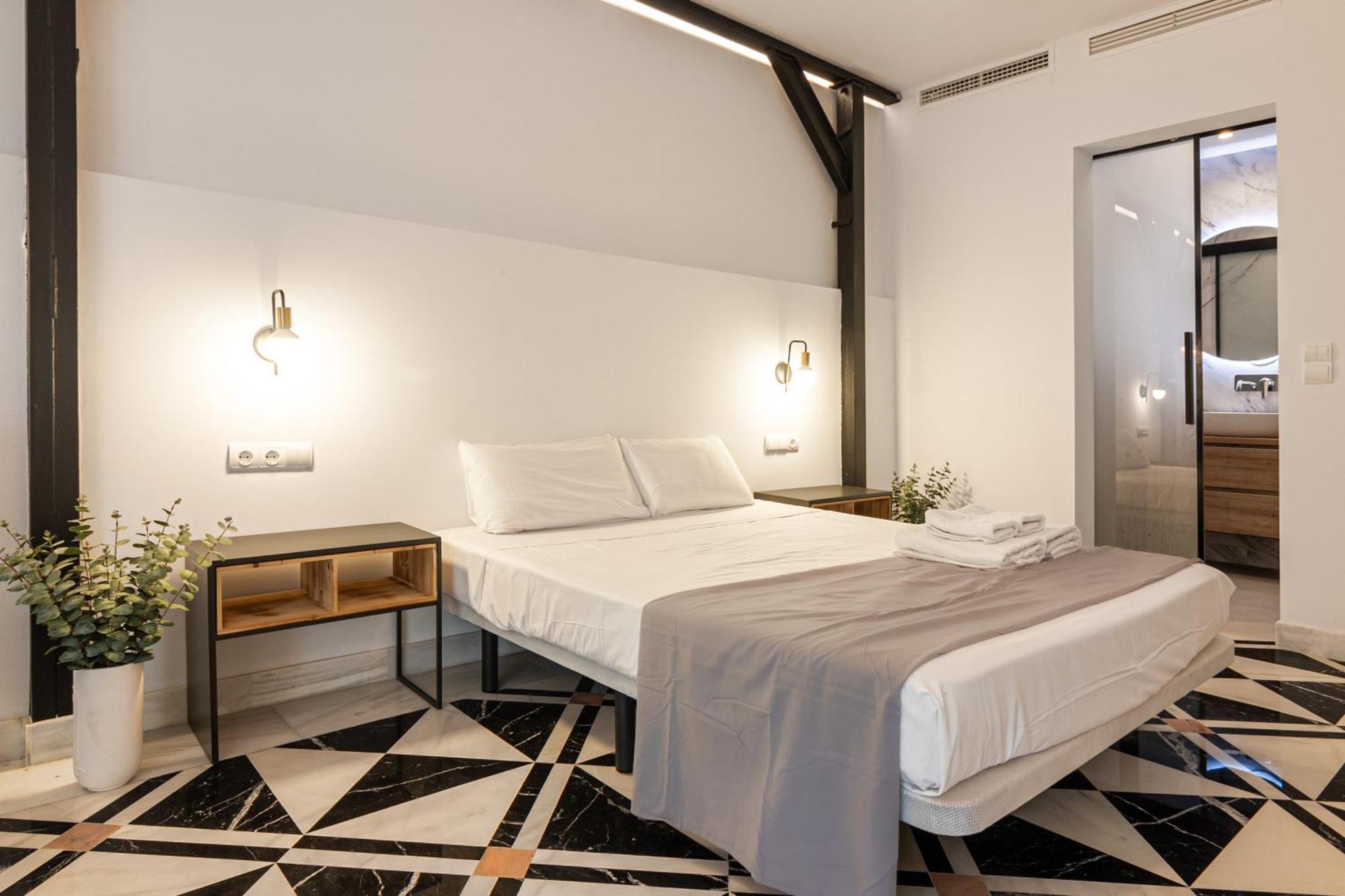El Patio De La Luna Freshapartments Malaga