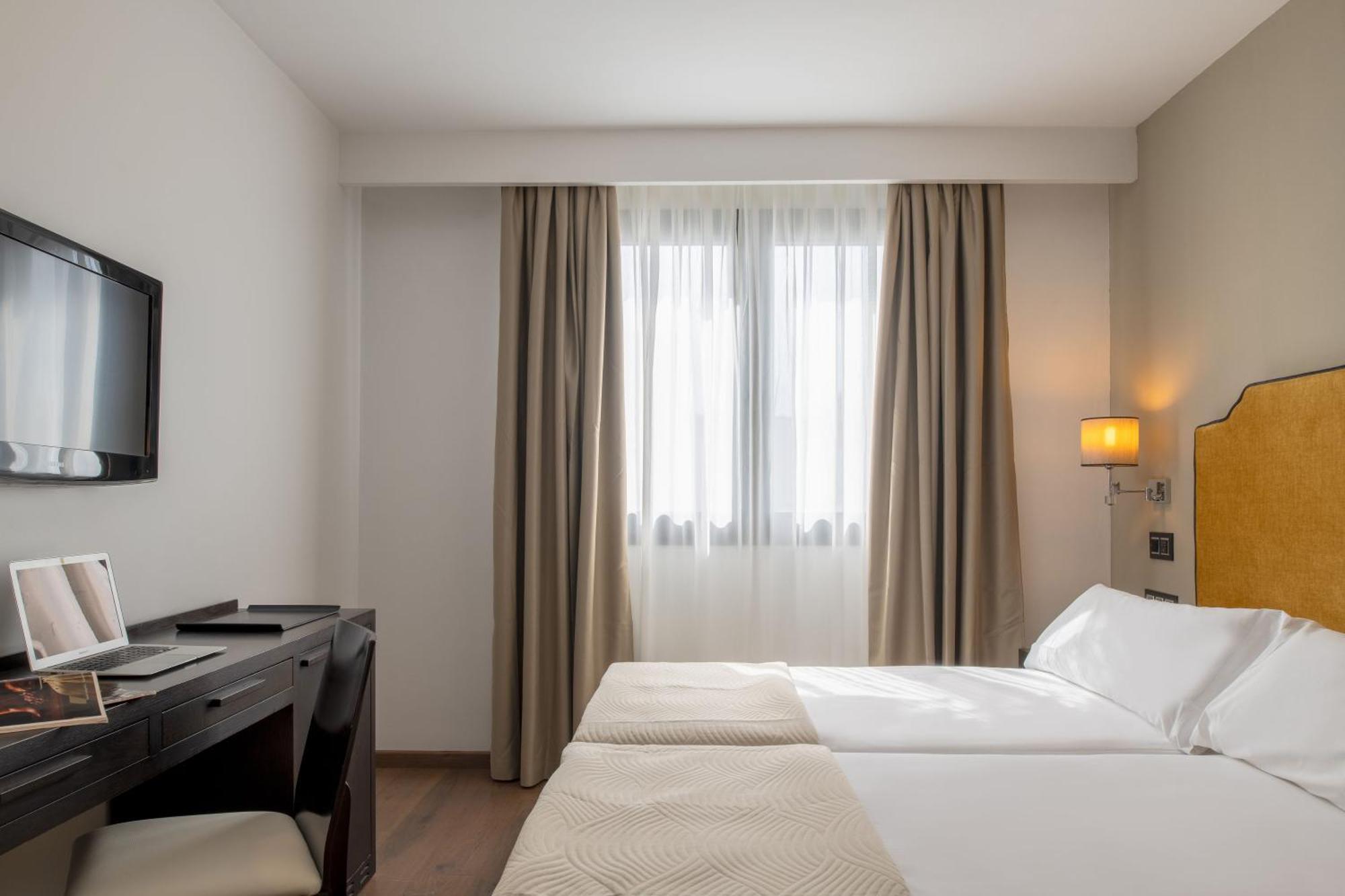 Hotel Infanta Leonor