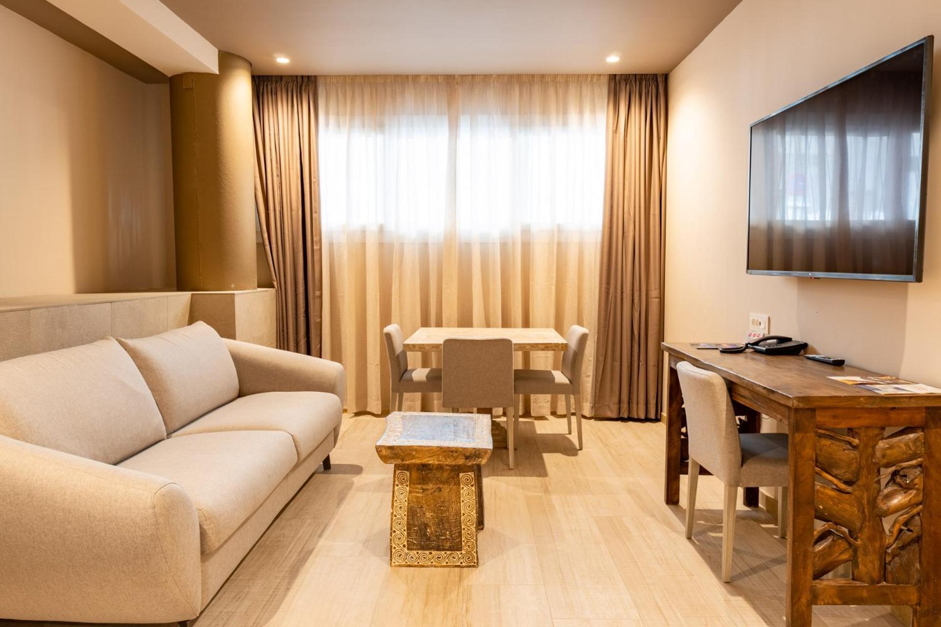 Bahia By Qhotels Hotel 4*