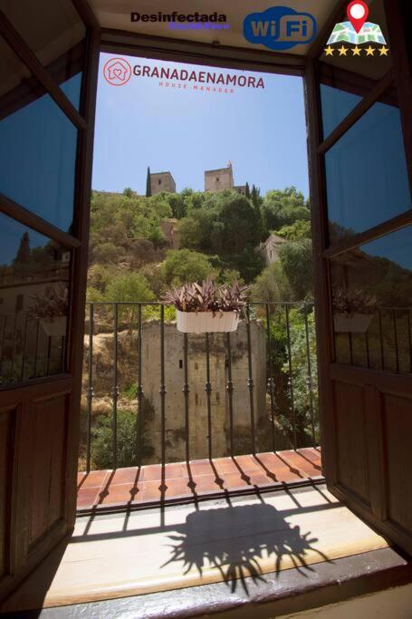 Alhambra Enamora 1 -paseo De Tristes View 1 -c *