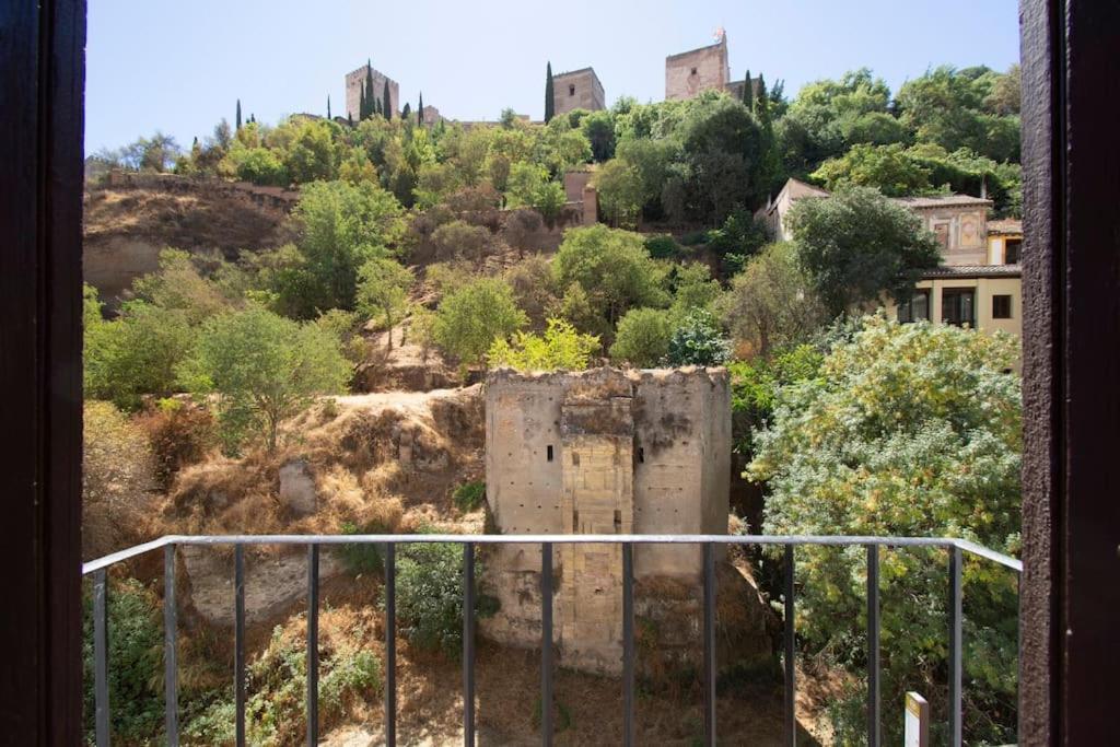 Alhambra Enamora 1 -paseo De Tristes View 1 -c * Granada