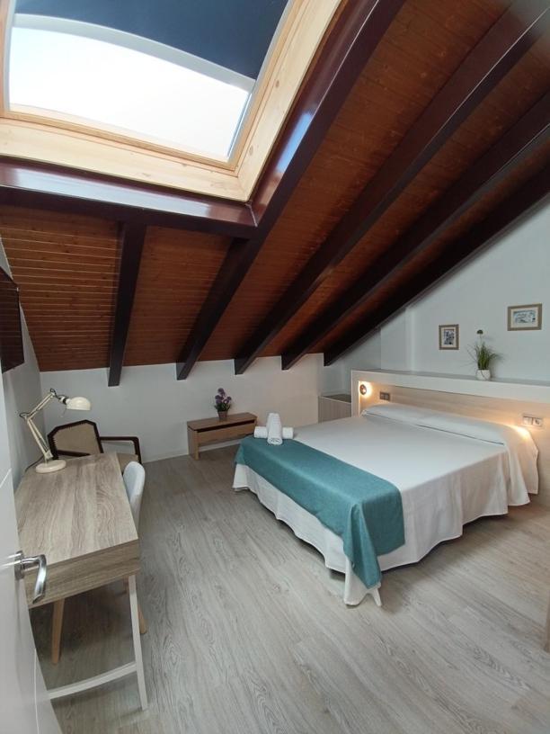 Turisticos Puerta Del Rastro 2-2 Apartment