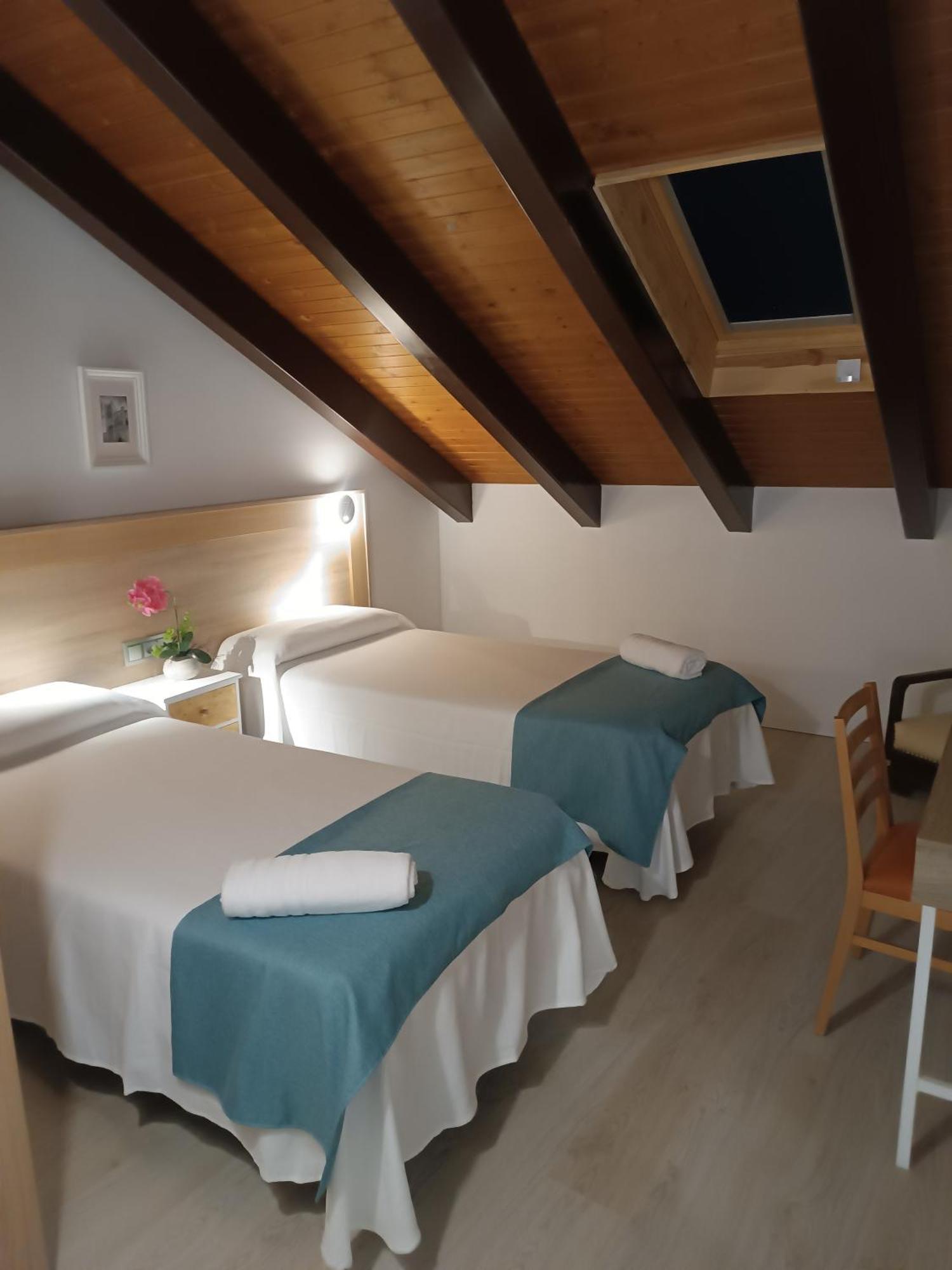 Apartamento Turisticos Puerta Del Rastro 2-2 *