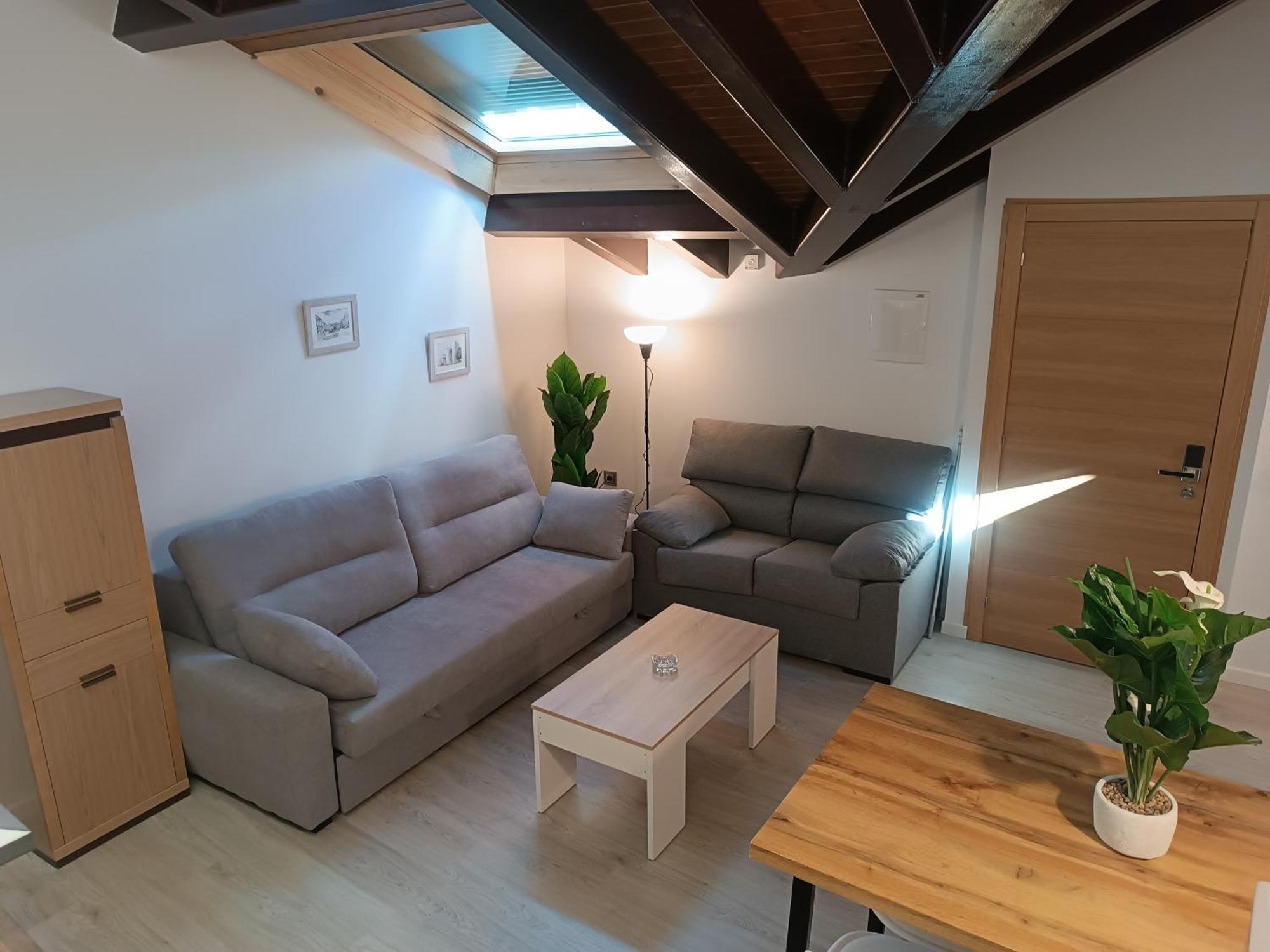 Apartamento Turisticos Puerta Del Rastro 2-2 Ávila