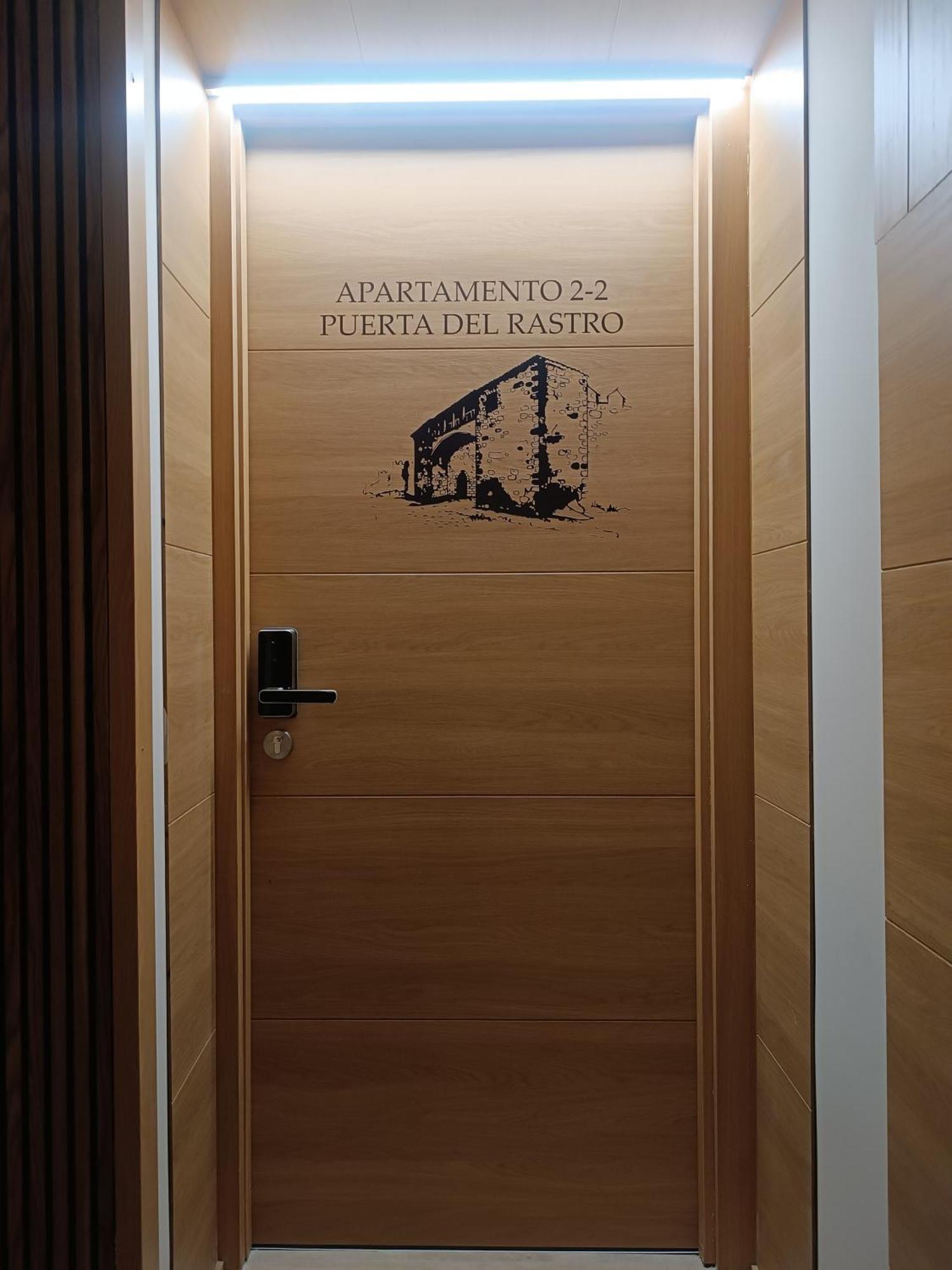 Turisticos Puerta Del Rastro 2-2 Ávila