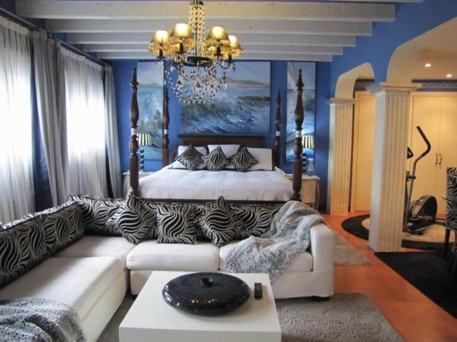 Boutique Davallada- Adults Only