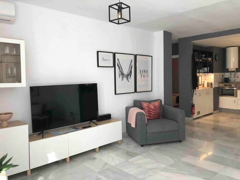 Neu Renovierte, Moderne In Strandnaehe Apartment